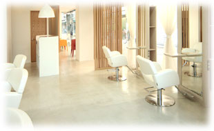 ���e���@���z�@�������u